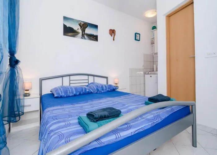 Ammos - With Shared Terrace And Sea View *