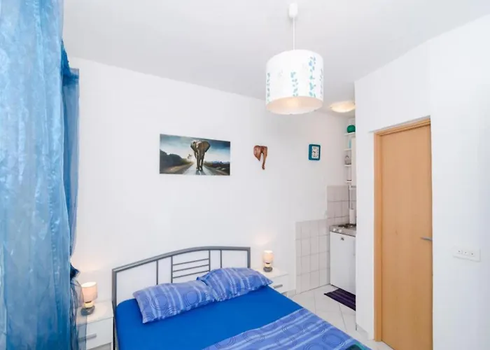 Ammos - With Shared Terrace And Sea View 아파트 사플루나라